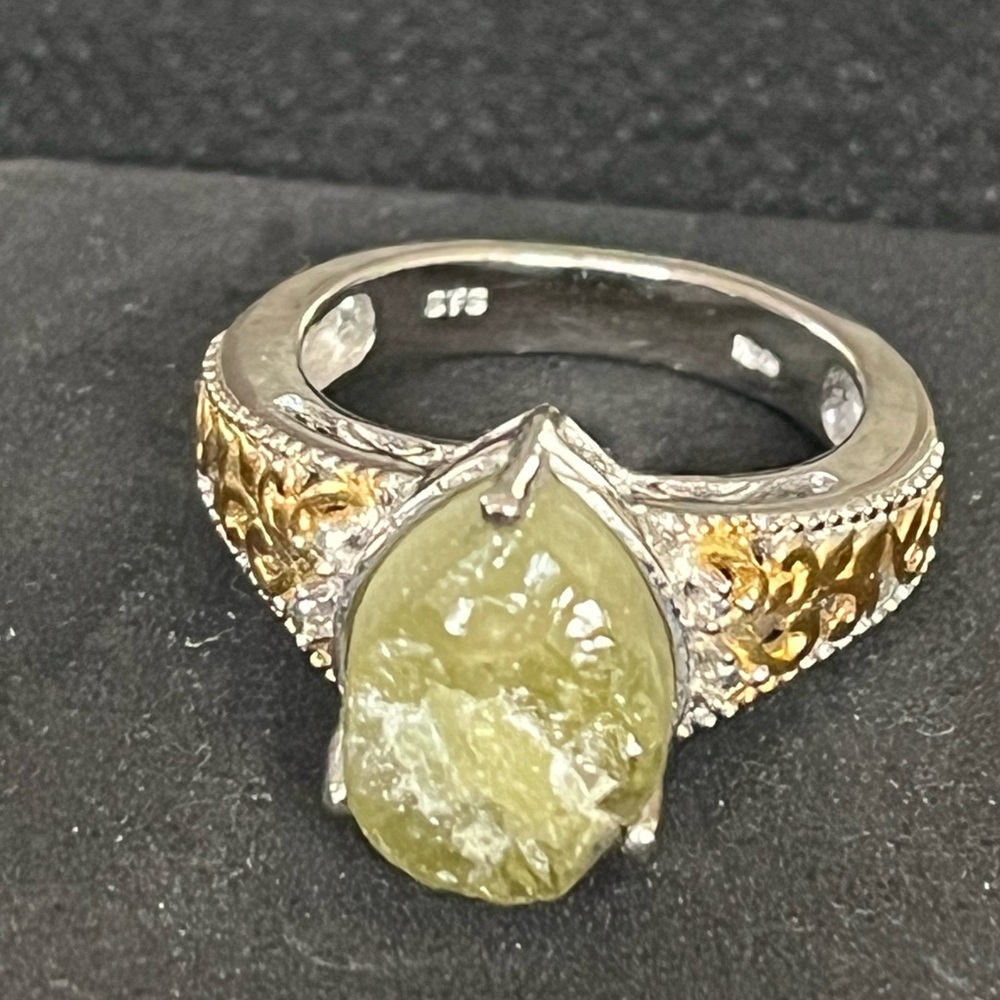 Rough cut, Peridot